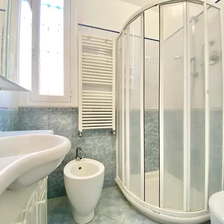Casaviva - Lovely Trilo In Nervi With Parking * Genoa