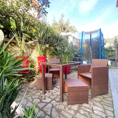 Casaviva - Lovely Trilo In Nervi With Parking *