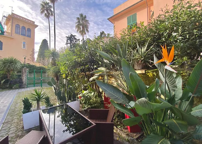 Casaviva - Lovely Trilo In Nervi With Parking Apartment *
